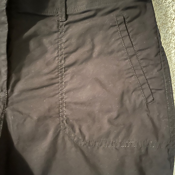 Chico's Women's Black cropped Pants - Picture 2 of 4